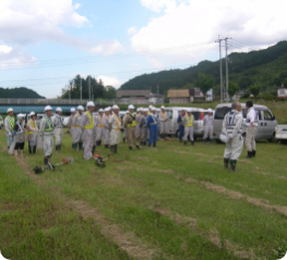 地域の清掃作業